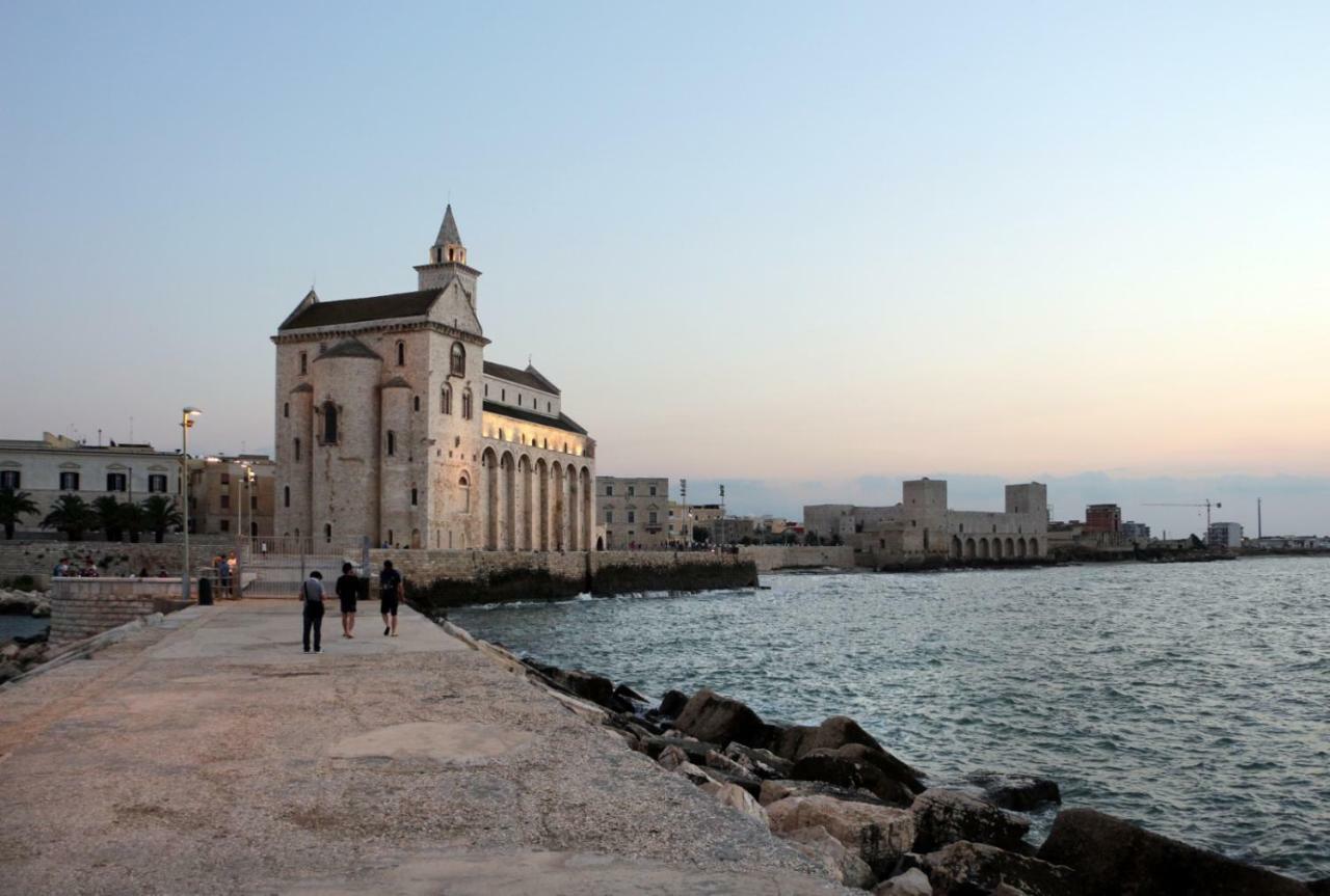 I Colori Della Puglia Rooms Trani Luaran gambar